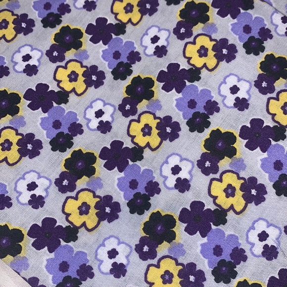 Over 2 yards of fabric - Picture 4 of 8